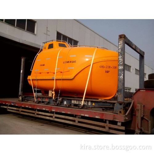 Fire Resistant Fiberglass Lifeboat with Davit